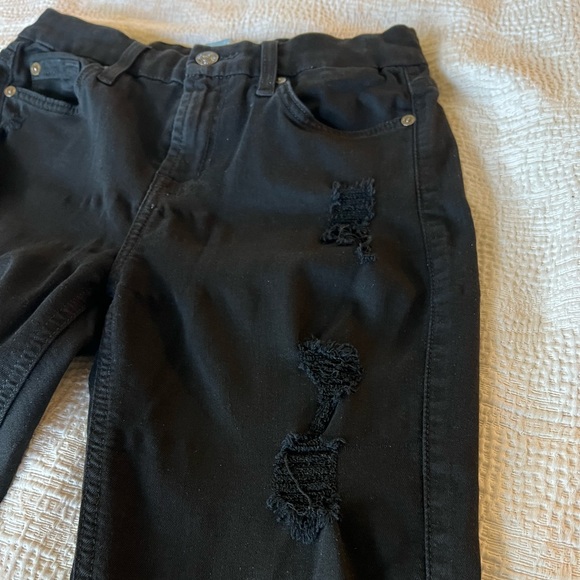 7 for All Mankind Bair The Ankle Skinny Blacked Distressed Jeans Size 26 - Picture 8 of 11